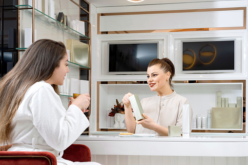 hospitality advisory service