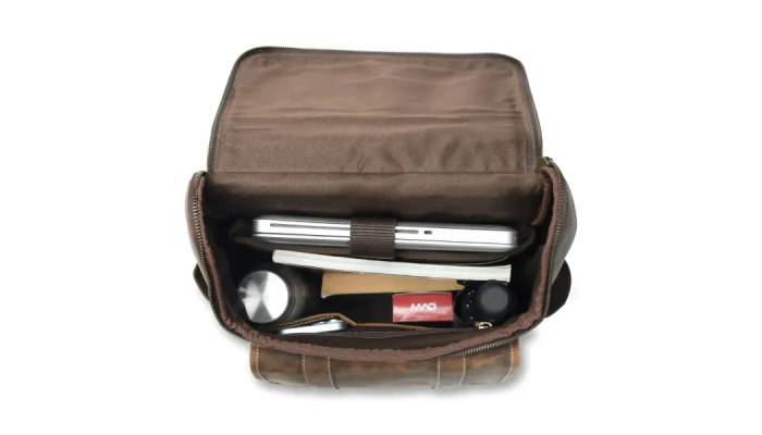 How to Choose the Perfect Vintage Leather Duffle Bag for Travel?