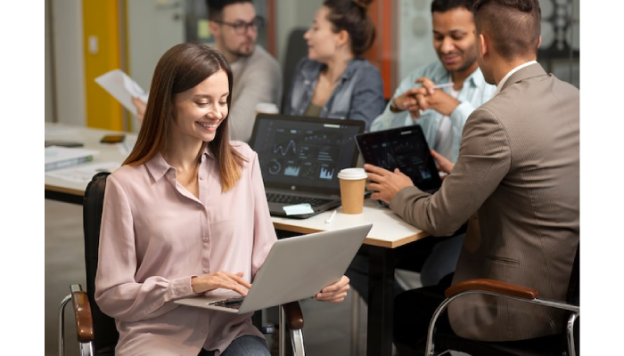 Why HR Software Solutions Are a Game-Changer?