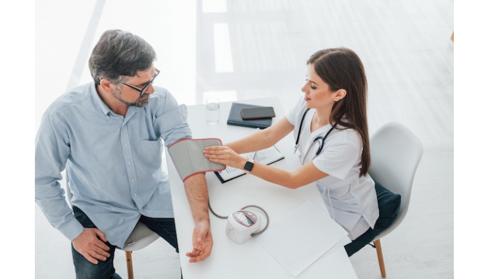 Urgent Care Clinic in Los Angeles: What to Expect on Your First Visit?