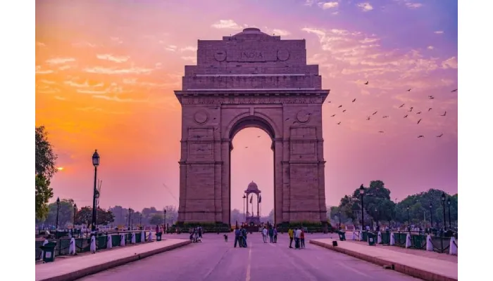How to Choose the Right Delhi Agra Jaipur Tour Package?